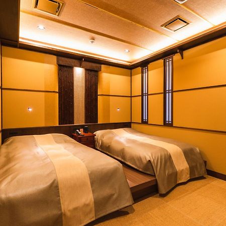 Tsuta Onsen Ryokan Товада Екстериор снимка