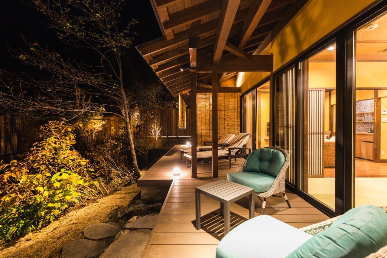 Tsuta Onsen Ryokan Товада Екстериор снимка