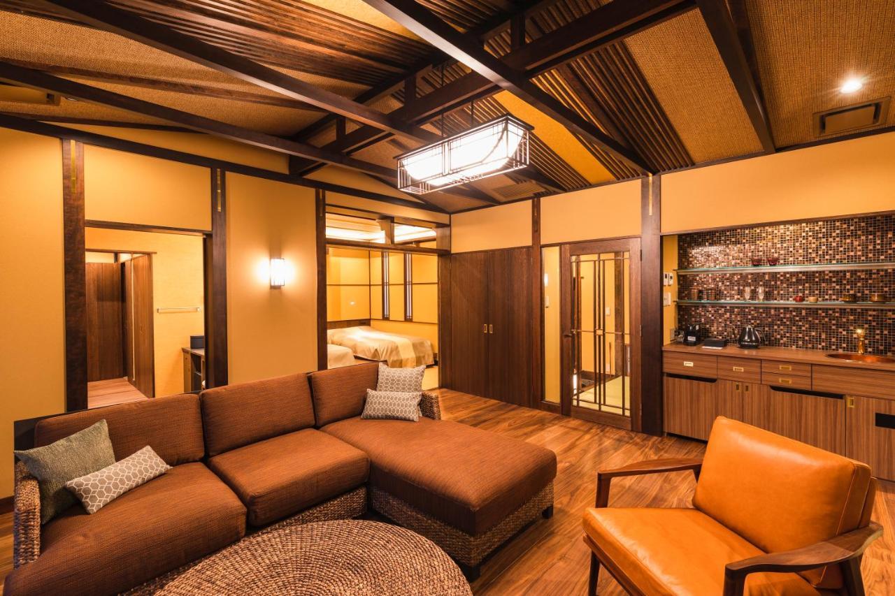 Tsuta Onsen Ryokan Товада Стая снимка