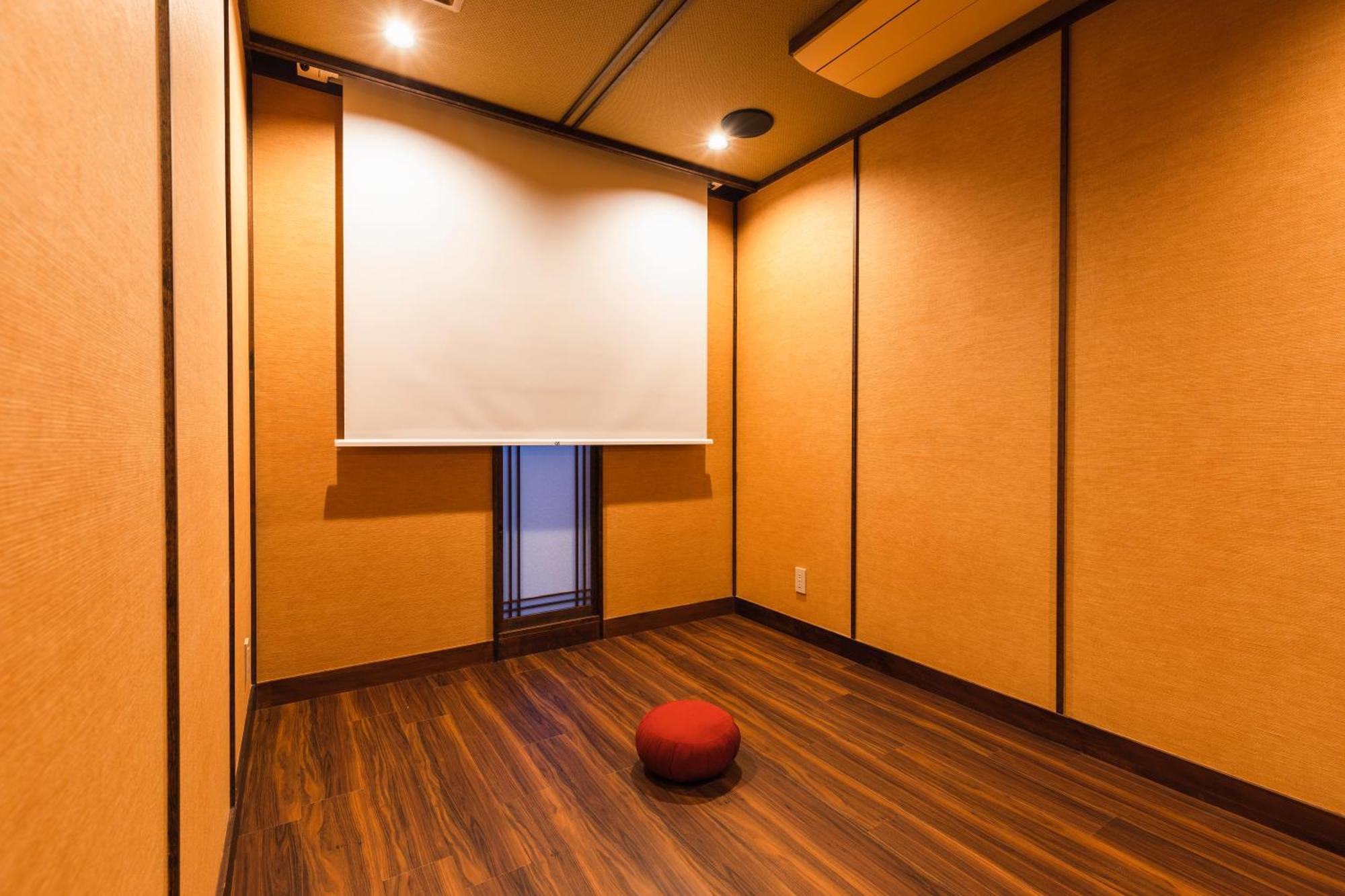 Tsuta Onsen Ryokan Товада Стая снимка