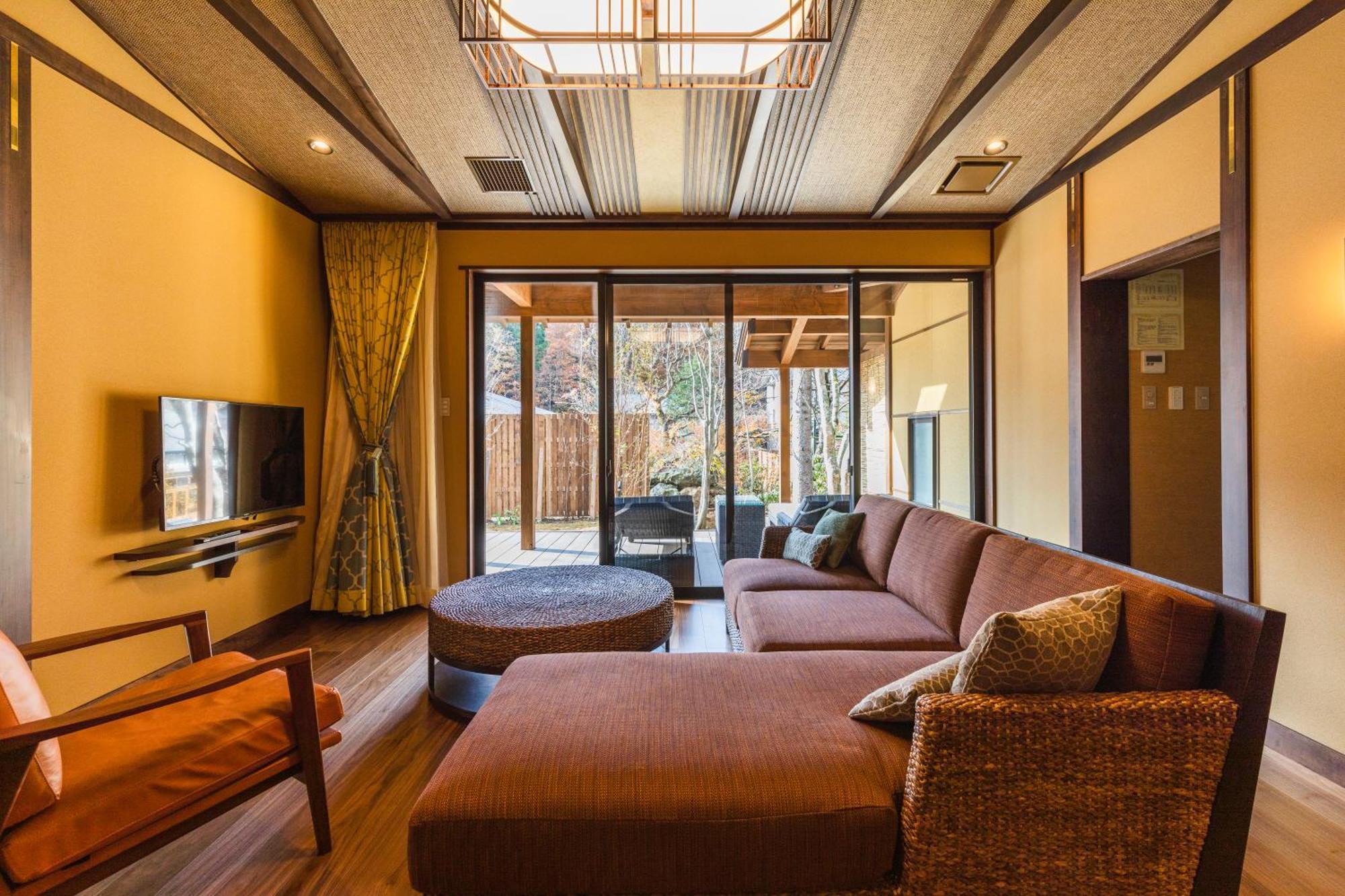 Tsuta Onsen Ryokan Товада Стая снимка